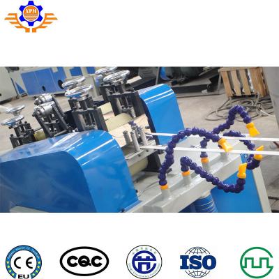 Chine chaînes de fabrication de bande en plastique de joint d'extrusion de bande de bande de machine de coupe-rives de PVC de 9mm à de 50mm à vendre