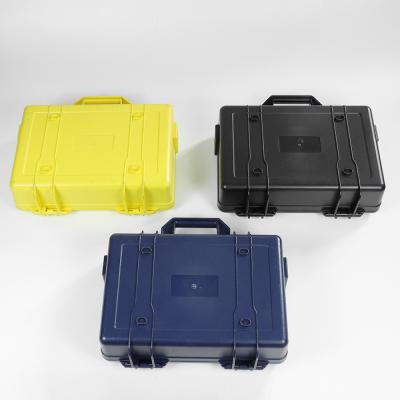 China Versatile 1 Year Waterproof Watch Box With Transparent Lid 2.2 Pounds en venta