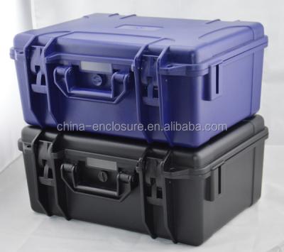 中国 200 First Aid Supplies in Durable Backpack First Aid Kit with 4 Pockets 販売のため