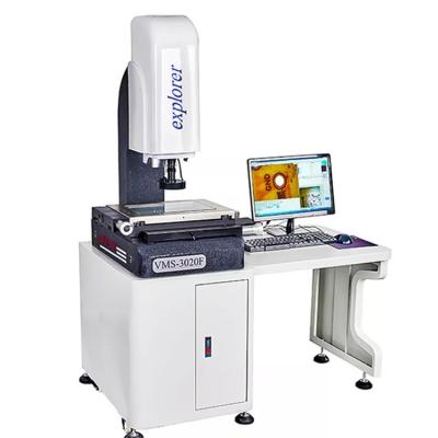 China Screen Size 300mm Vertical Series Optical Measuring Profile Projector With Dro Dc3000 for sale