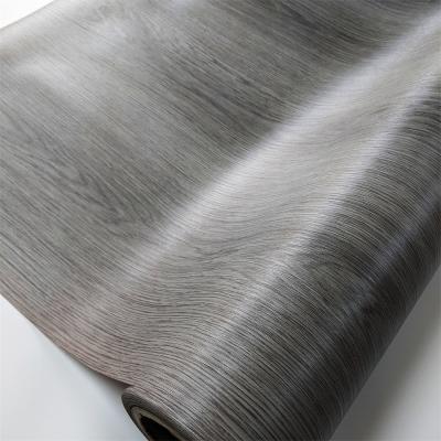 China Película decorativa de PVC resistente a la humedad Efecto de madera para la laminación de puertas de MDF en venta