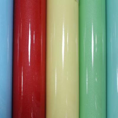 China Resistente a arranhões Folha de membrana de PVC brilhante para cobertura de pele de porta à venda