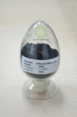 China Materiais LiNiCoMnO2 do cátodo da bateria recarregável para a pilha de bateria do íon de lítio à venda