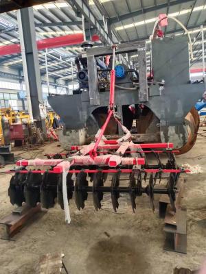 China Swamp Buggy Reed Chopper Harvester With Screw Propulsion On Swamp Area for sale