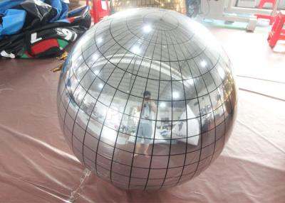 China Silver Floating PVC Disco Ball Mirror Reflective Christmas Inflatable Mirror Ball For Decoration for sale