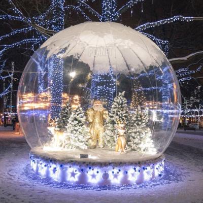 China Outdoor Party Promotion Event Inflatable Christmas Snow Globe Bubble House Photo Booth  For Rental for sale