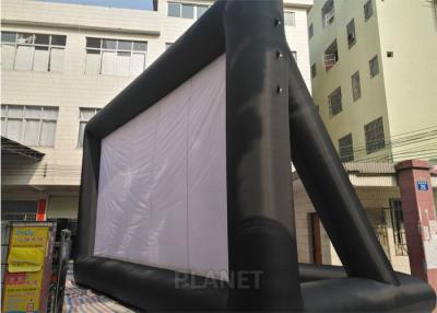 China Große aufblasbare Schwarzweiss-Kinoleinwand fertigte Größe/Material besonders an zu verkaufen