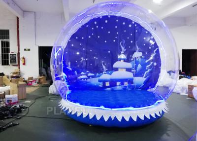 Chine Globe gonflable de neige d'OEM Airblown avec le fond Serurity durable - garantie à vendre