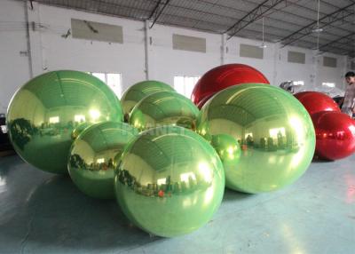 中国 赤い緑の注文のサイズの二重層ポリ塩化ビニール膨脹可能なミラーの球掛かる球のディスコの球はでき事を広告するために風船のようにふくらむ 販売のため
