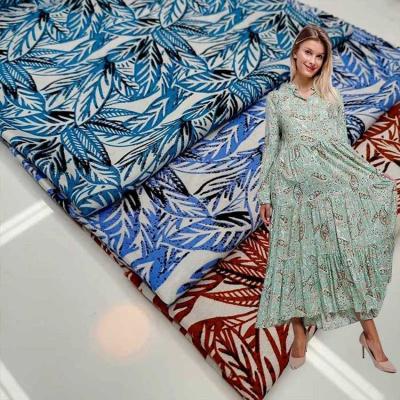 China Leaf Pattern Rayon Poplin Printed Woven Fabrics 142cm Width Anti Bacteria for sale
