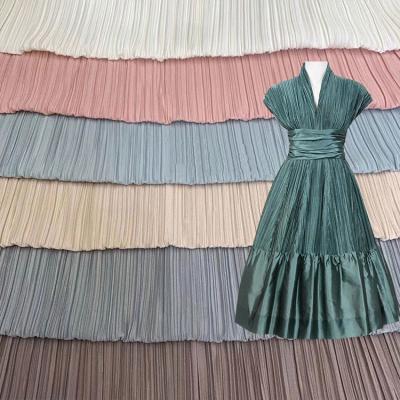 Chine tissu de crêpe de polyester de tissu de texture de la crêpe 150-280gsm par la cour à vendre
