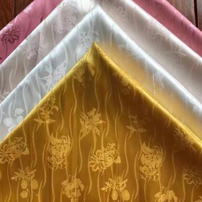 China 100% Polyester Satin Jacquard Brocade Fabric Taffeta Yarn Dyed for sale