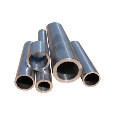 Cina 0.5 mm a 20 mm tubi di condensazione in titanio ASTM B861 tubi di titanio estrusi per il petrolio in vendita