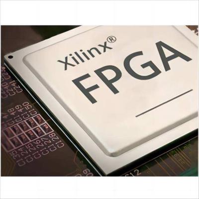 China Embedded Processors XC5VLX50-2FF324I Tray en venta