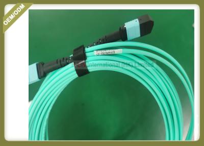 China Hembra de USCONNEC MTP al cable femenino de la fibra de la base OM4 12 de MTP con el método A o B de Polority en venta
