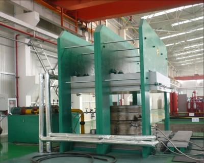 China Electric Heating Rubber Vulcanizing Press Machine With Plc Control System zu verkaufen