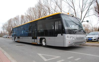 China 200 Liter 110 Passenger Aero Bus 14 Seater Bus For Airport AHM910 / AHM913 for sale