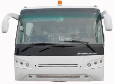 Chine Autobus de limousine d'aéroport de 77 passagers avec 4 doubles portes d'ouverture pneumatiques à vendre