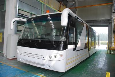 China Aluminium Body 24 Seat Airport Shuttle Buses , 4 Stroke Diesel Engine Bus for sale