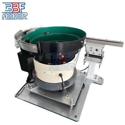 China ISO Electric Vibrating Feeder Plastic Parts Vibration 110V 60Hz for sale