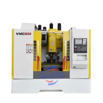 China Vmc850 Centro de mecanizado vertical Cnc fresado 5 Ejes Procesamiento de metales Torno Torno en venta
