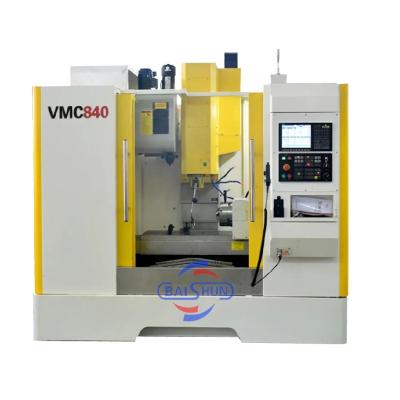 Cina Vmc650 Centro di lavorazione verticale CNC Torno di taglio del metallo Vmc Torno di fresatura in vendita