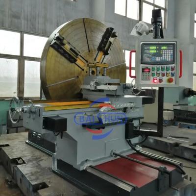 China Máquina de torno CNC horizontal fácil operación de cara al torno para el molde de neumáticos en venta