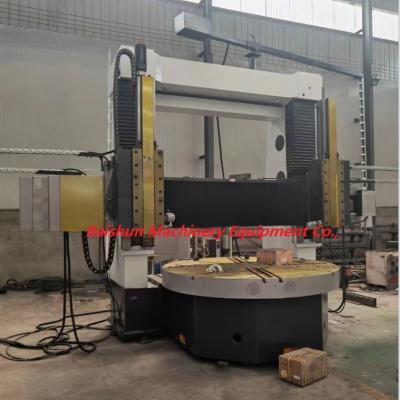 China Máquina de torneamento de metais de torno CNC vertical de dupla coluna à venda