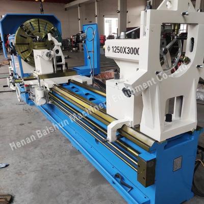 China 1250mm 2.5T loading Manual Horizontal Lathe Machine Screw Cutting CW61125 for sale