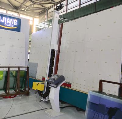 Chine Basse machine affûteuse en verre verticale d'E pour l'installation de fabrication de double vitrage à vendre