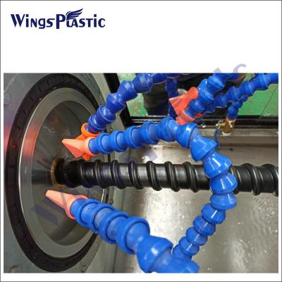 中国 波形を付けられるPEは生産ラインプラスチック螺線形の波形の管の放出機械を配管する 販売のため