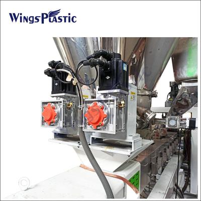 중국 티 다이 곰팡이와 33:1 스크루 L/D 비 PET 에바 ABS 낟알 플라스틱 시트 압출기 기계 판매용