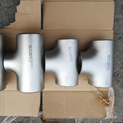 China Asme B16.9 Steel Pipe Tee Fittings Sch40 Sch80 Sch120 CE Certification for sale