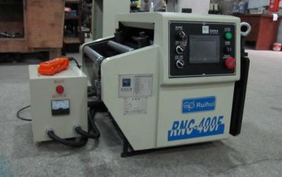 China Fabricantes automáticos del alimentador del rollo de la tira para el alimentador mecánico del nivelador del Nc de la punzonadora en venta