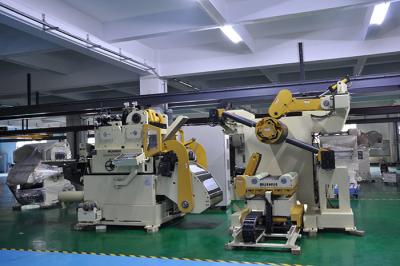 China Material Frame Stamping High Speed Feeder Unwinding Equipment Processing Automation for sale