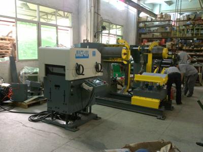 China Hydraulic 1.5kw 62D Coil Feeder Straightener For Press Line for sale