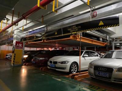 China Elevación residencial del garaje de los niveles del sistema 2 del aparcamiento del rompecabezas del sedán en venta