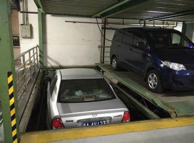 China Sistemas subterrâneos do estacionamento do carro da construção de aço 4 camadas do elevador hidráulico do estacionamento do carro à venda