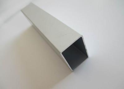 China Tubería cuadrada de aluminio blanca, grueso de pared de aluminio anodizado del tubo los 3.0MM en venta