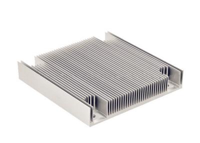 China La protuberancia de aluminio del disipador de calor del equipo de energía solar perfila resistencia termal en venta