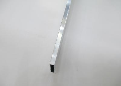China Xinyu coloreó el tubo de aluminio T6, tubo de aluminio sacado del cuadrado 6063 en venta
