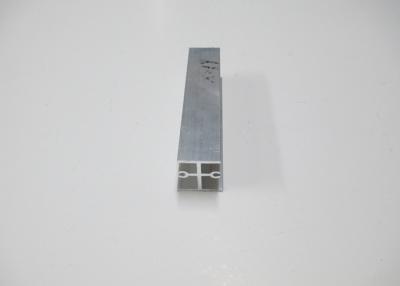China Perfil de aluminio anodizado plata de la protuberancia del panel solar del montaje de aluminio del marco en venta