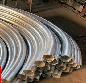 China Long Radius ASTM A234 Carbon Steel Bend 5D 90 Degree Steel Pipe for sale