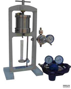 China Multi Unit Drilling Fluid Testing Equipment Intermediate Pressure Filter Press for sale