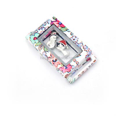 China fancy floating glass locket pendant the illusionist square locket à venda