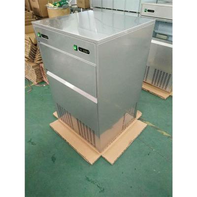 China 90kgs 304SS Commercial Ice Maker Machine For Cafe Shop for sale
