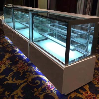China Refrigerador de mármore de vidro da exposição da padaria do CE do revestimento de três camadas à venda