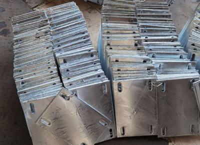 China Placas embutidas de aço carbono para pontes de viga de concreto pré-moldado personalizadas à venda