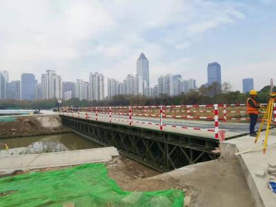 中国 デッキの非常時に備えて連続的な鋼鉄トラス橋速い配達モジュラー ベイリー 販売のため