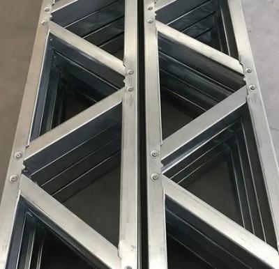China Customized Galvanized Steel Roof Truss Decking Steel Stud Channel Q235B Te koop